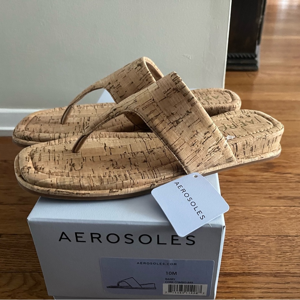 New with tags. Never worn. AEROSOLES Barry Cork Slide Sandals
